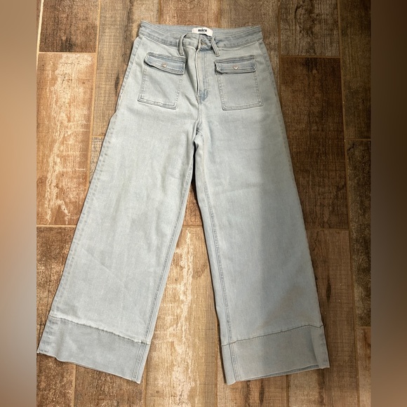Mica Denim Wide Crop Jeans‎ Super High Rise Light Wash Pockets Size 29 - Picture 3 of 9
